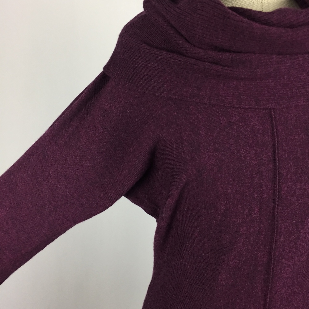 🚫SOLD🚫Tahari Cowl Neck Merino Wool Tunic Sweater - Picture 3 of 8